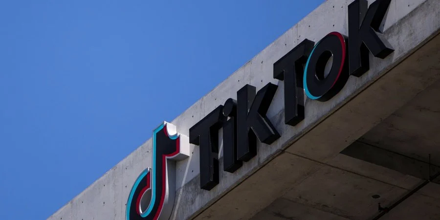 tik tok stand