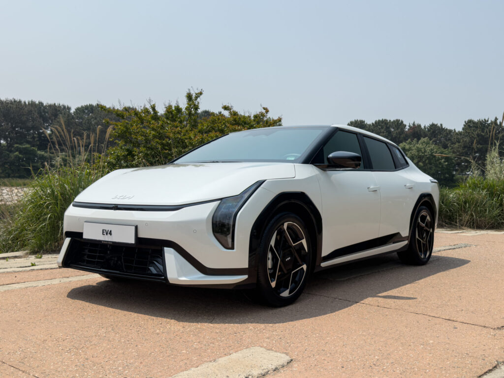 2026-Kia-EV4